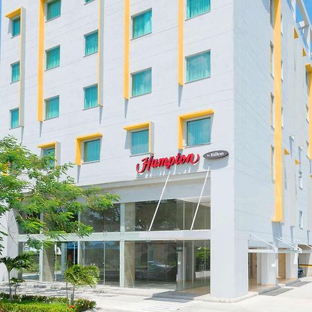 Hampton By Hilton Yopal Hotel Bagian luar foto