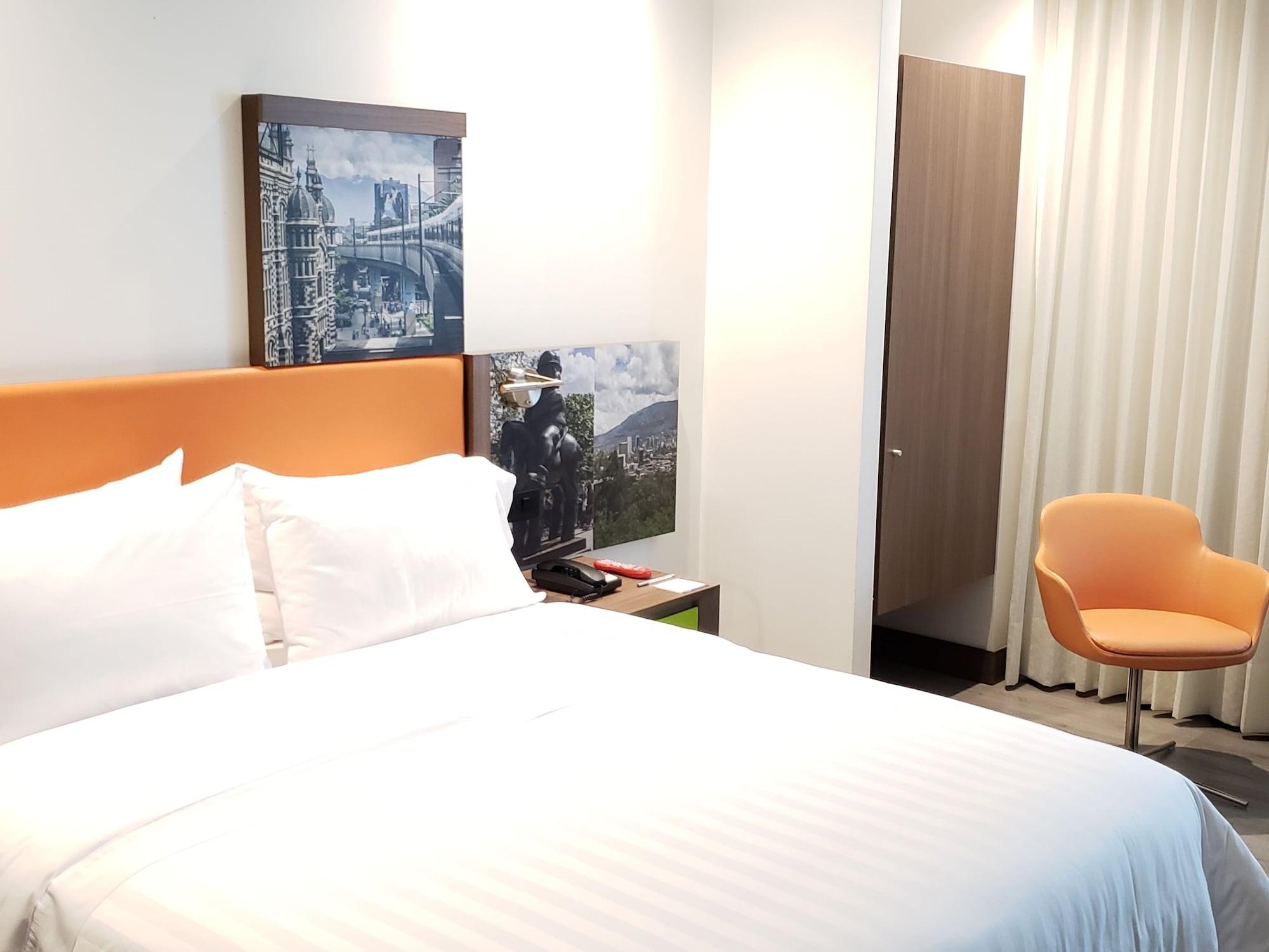 Hampton By Hilton Yopal Hotel Bagian luar foto