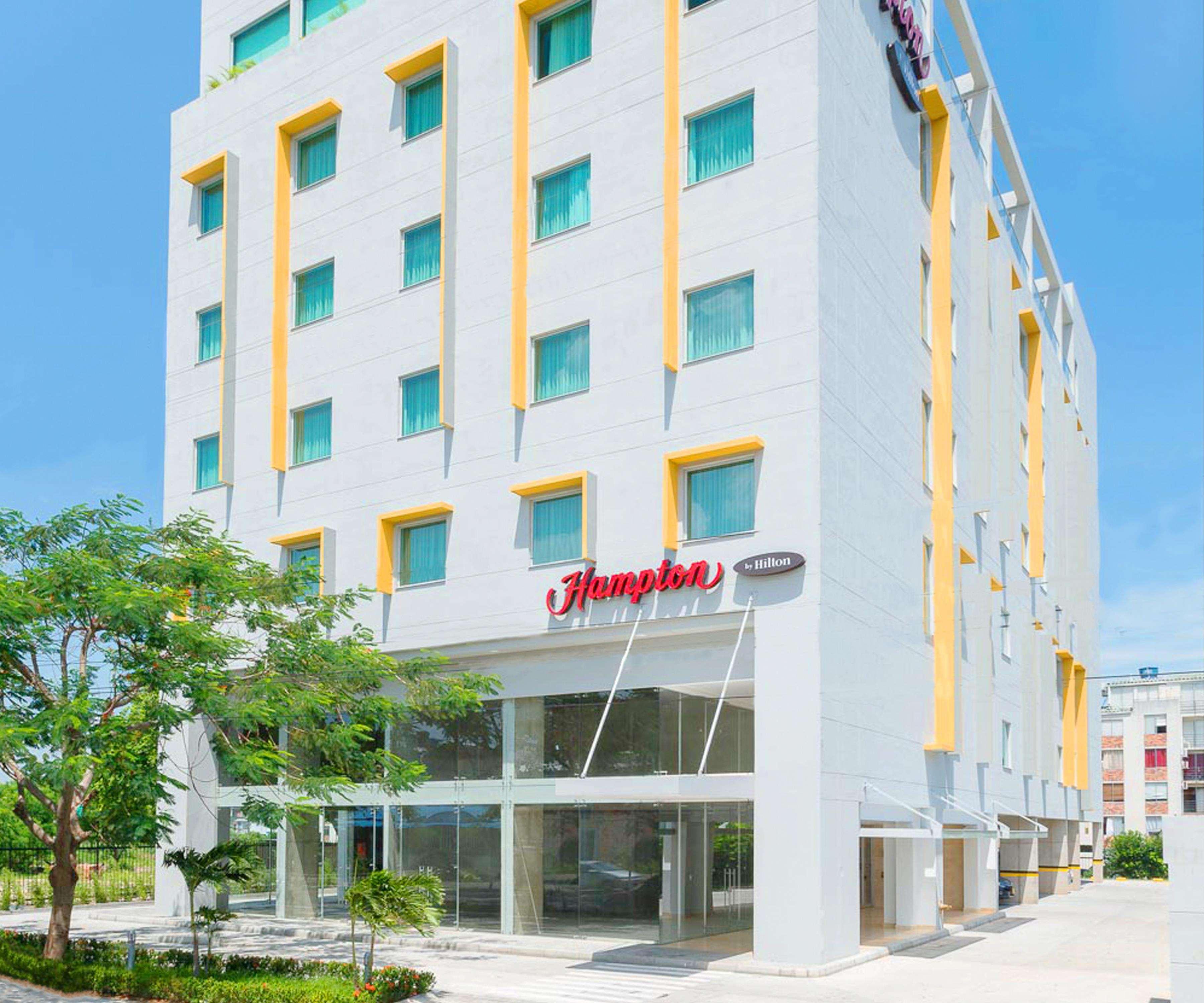 Hampton By Hilton Yopal Hotel Bagian luar foto
