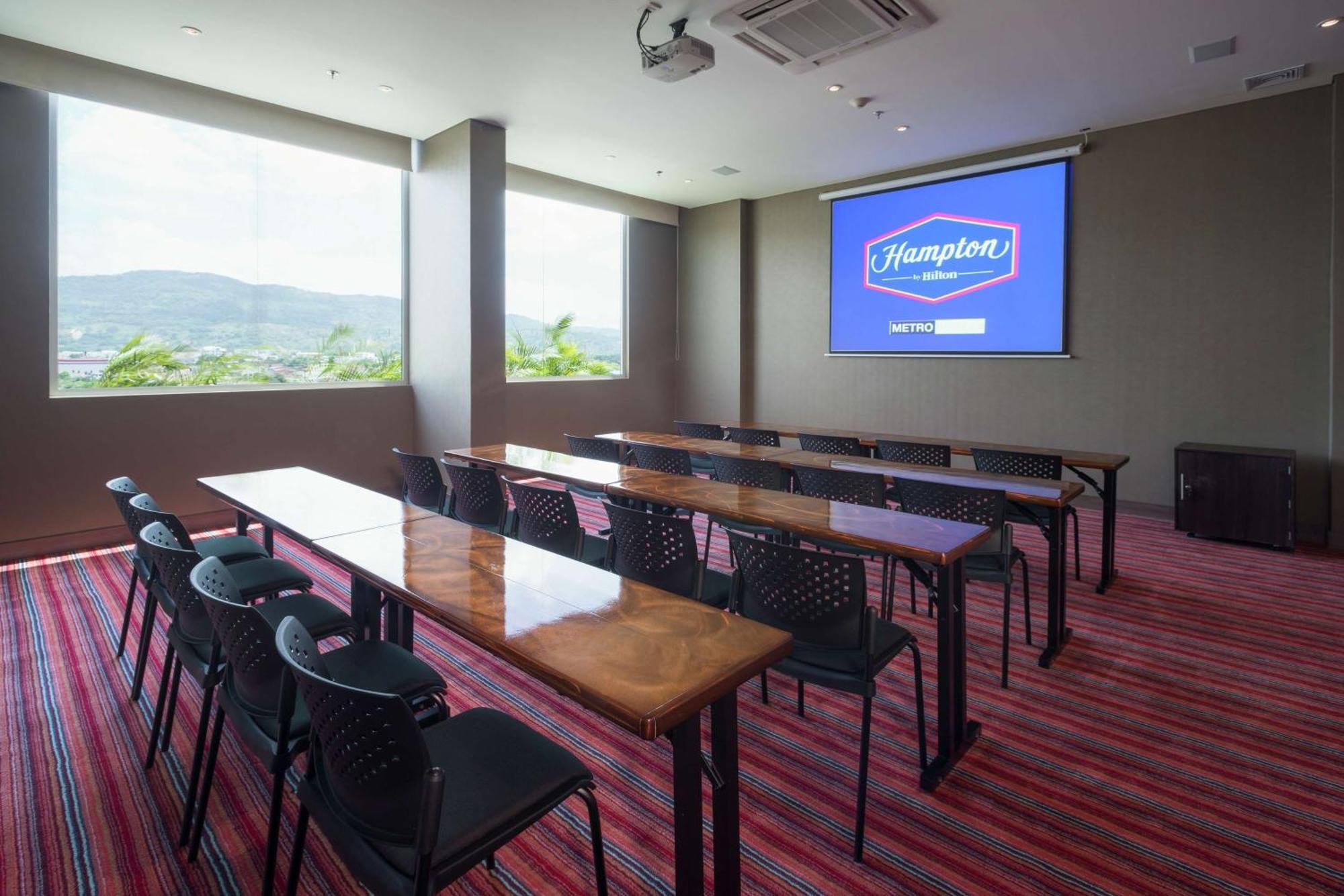 Hampton By Hilton Yopal Hotel Bagian luar foto