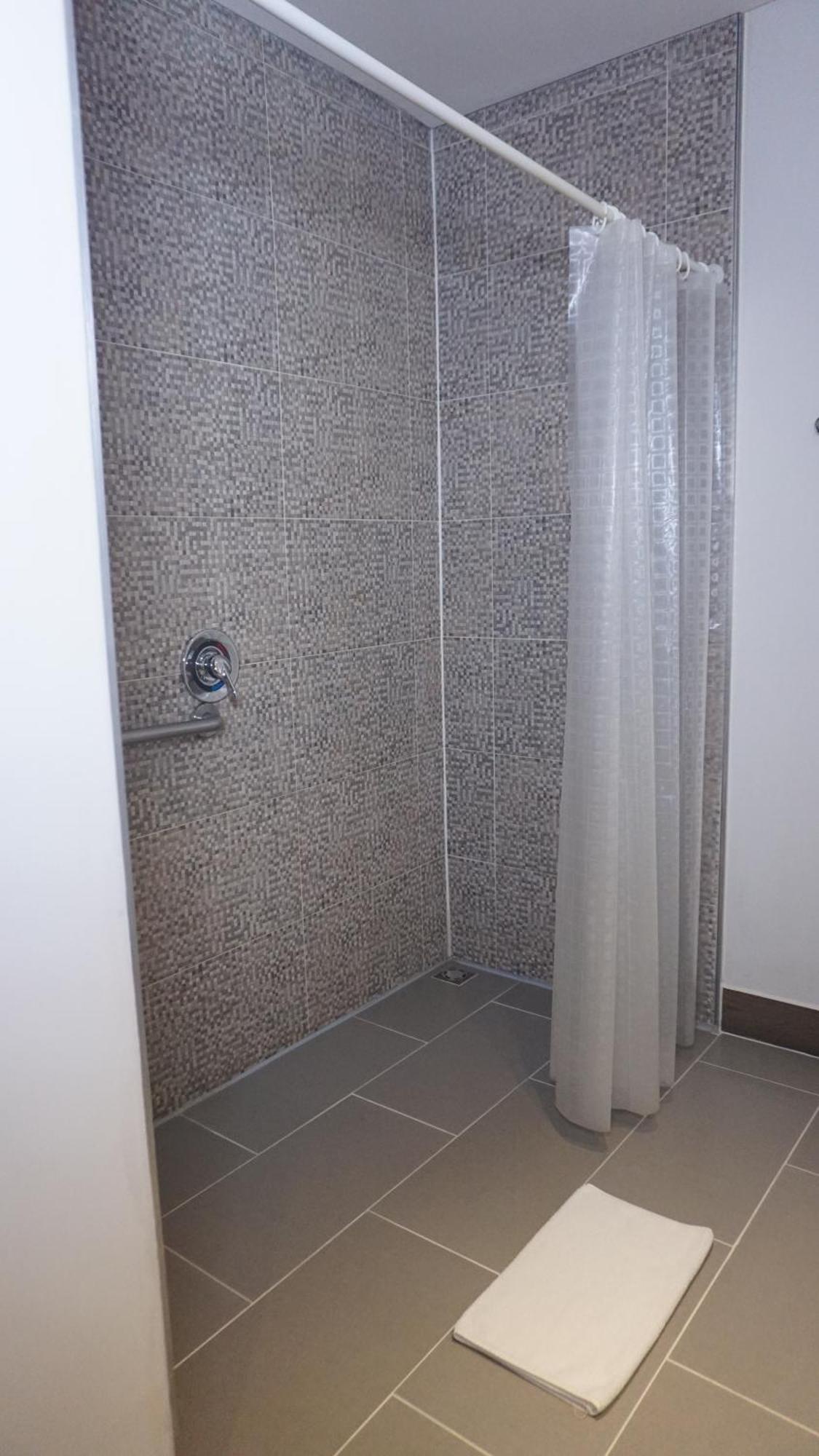 Hampton By Hilton Yopal Hotel Bagian luar foto