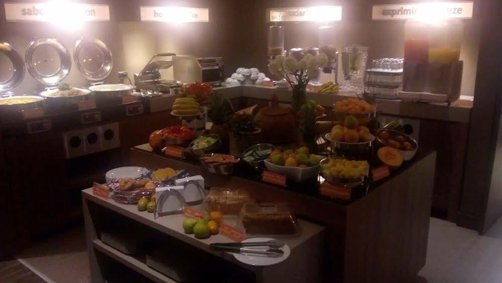 Hampton By Hilton Yopal Hotel Bagian luar foto